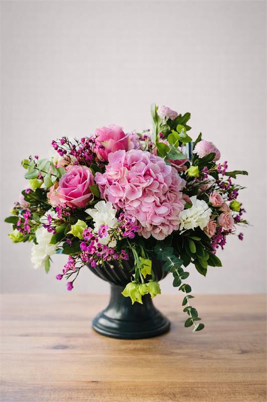 Pembe Ortanca & Gül Seramik Aranjmanı