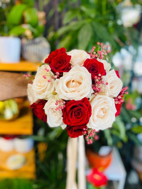 Aşkın Zarafeti Gelin Buketi