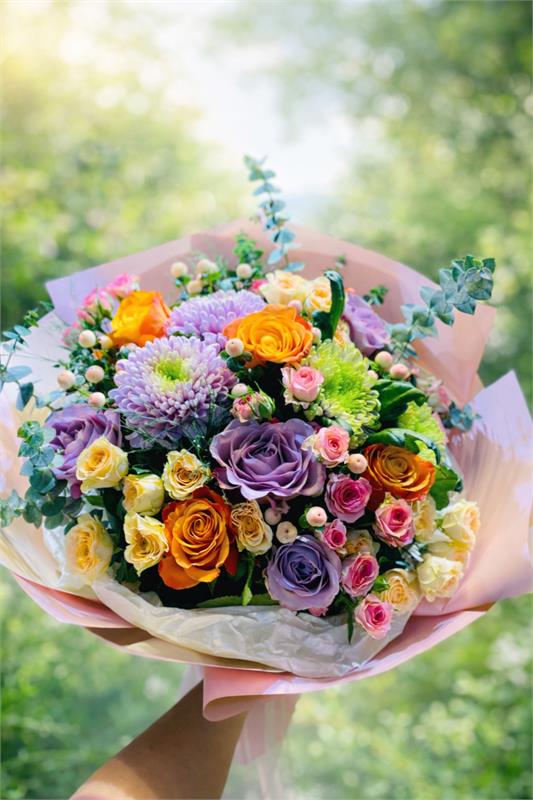 Canım Anneme Renkli Gül Buketi