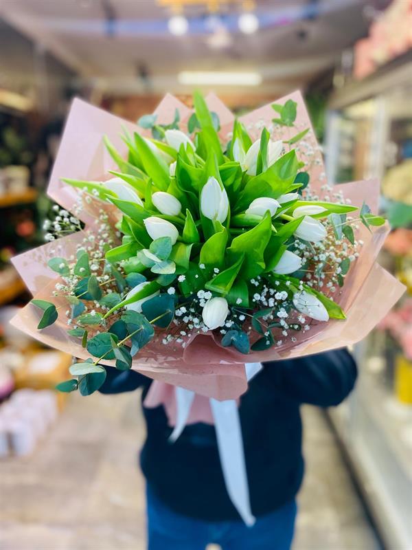 Beyaz Zarafet – 20’li Lale Buketi