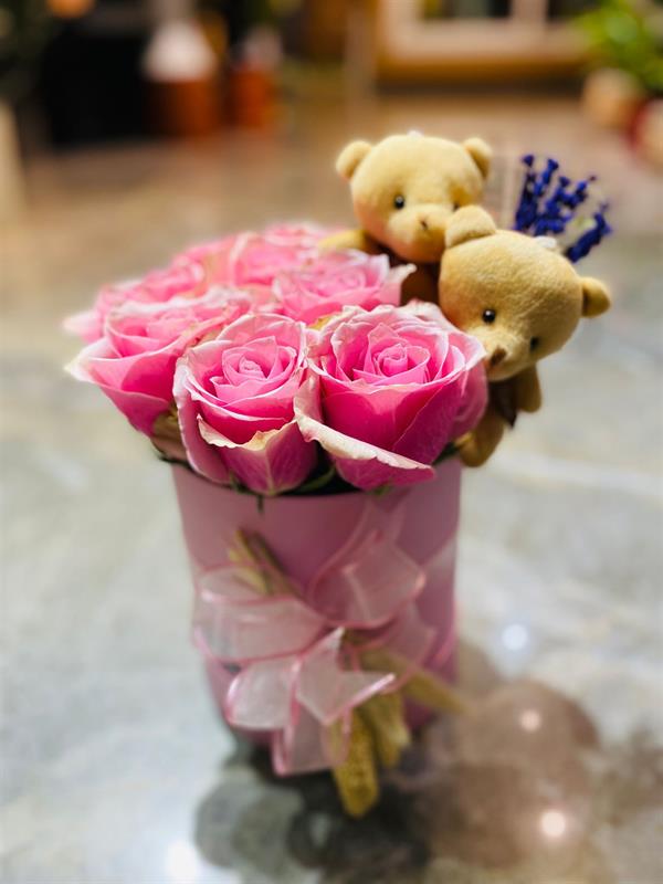 Ayıcık Dokunuşlu Pembe Gül Aranjmanı