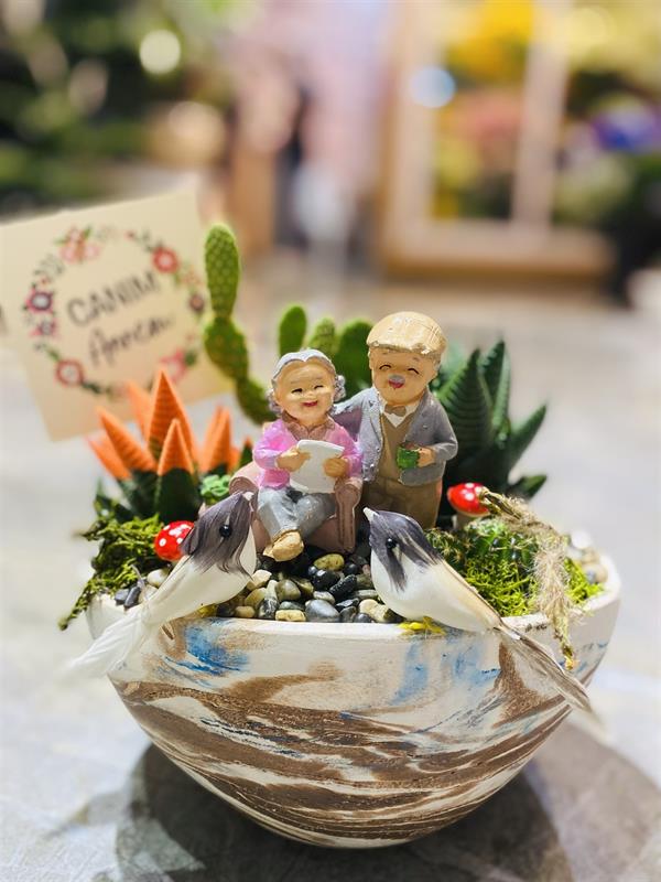 Ömürlük Sevda Bahçesi