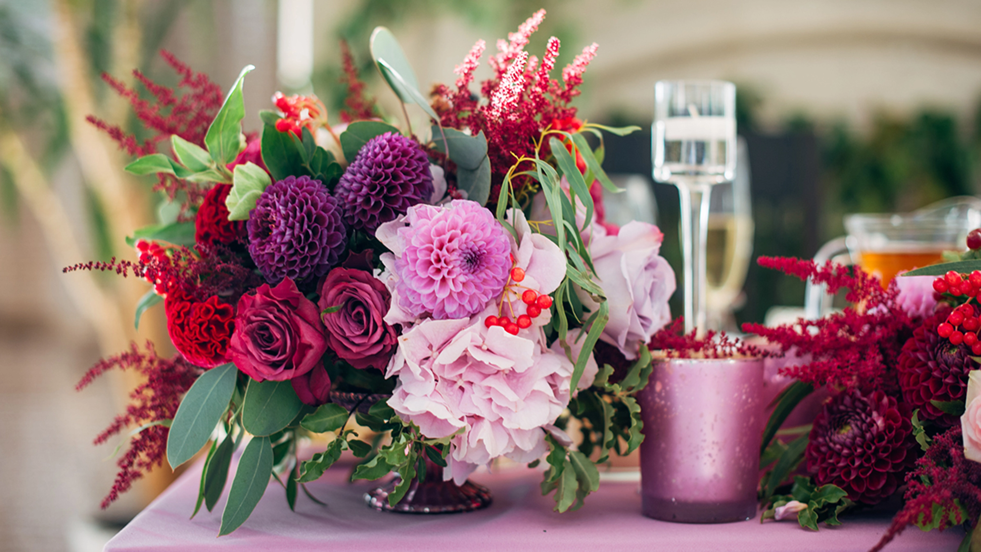 Sevdiklerinize Çiçek Gönderin